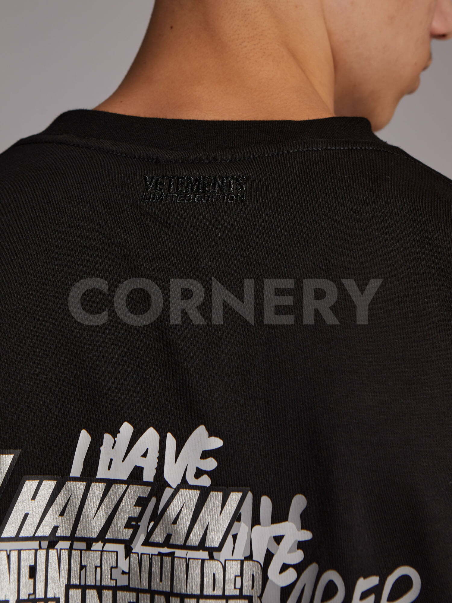 Футболка Vetements Be Happy — фото 9
