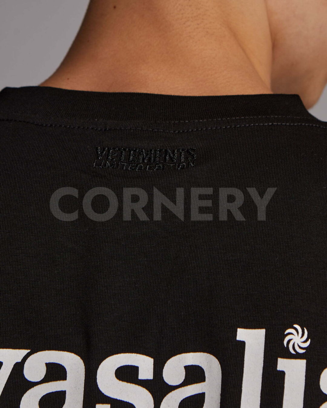 Футболка Vetements Gvasalia — изображение 9