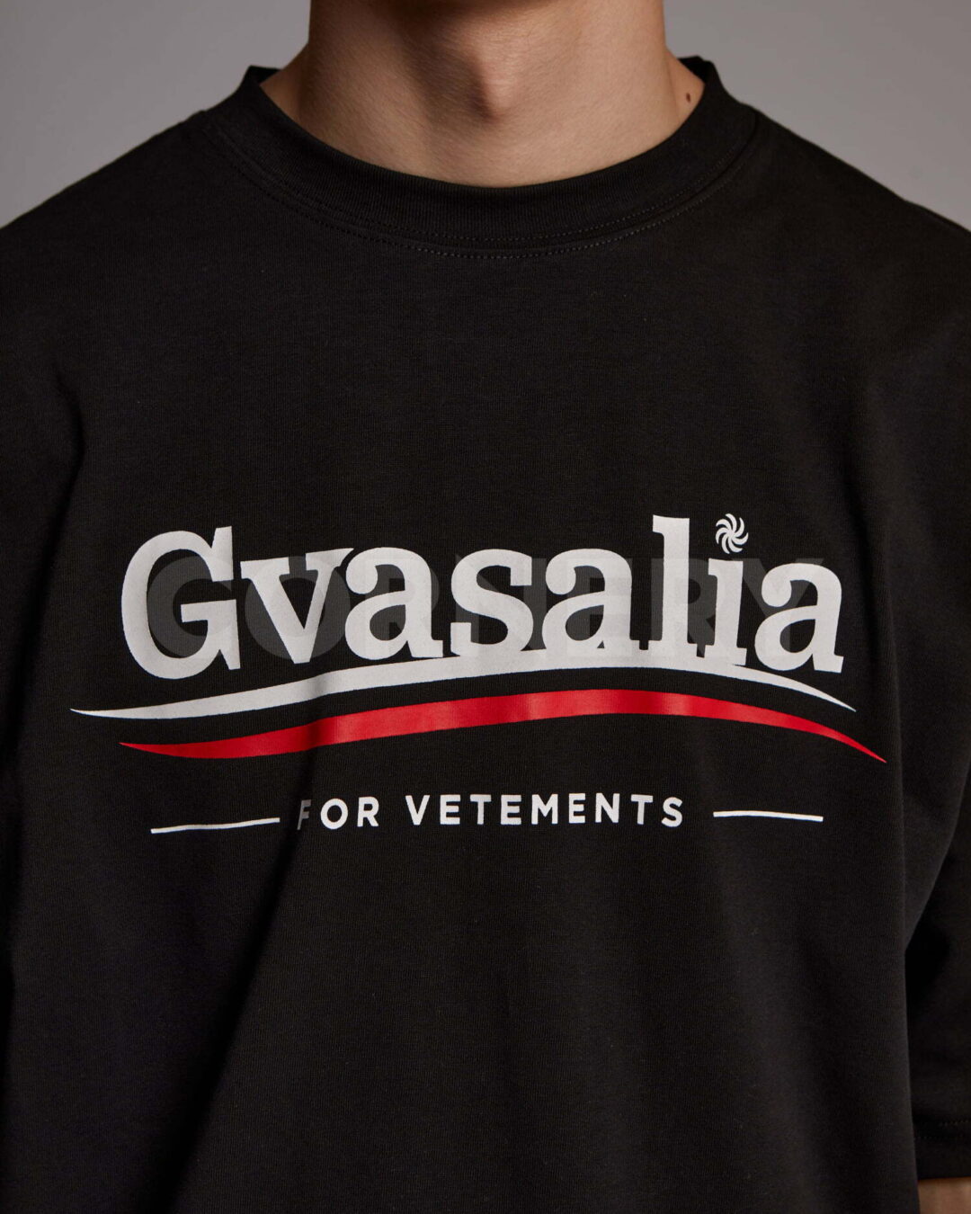 Футболка Vetements Gvasalia — изображение 7