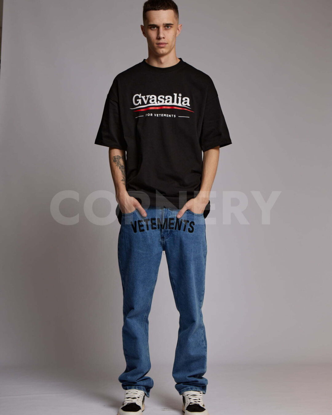 Футболка Vetements Gvasalia — изображение 5