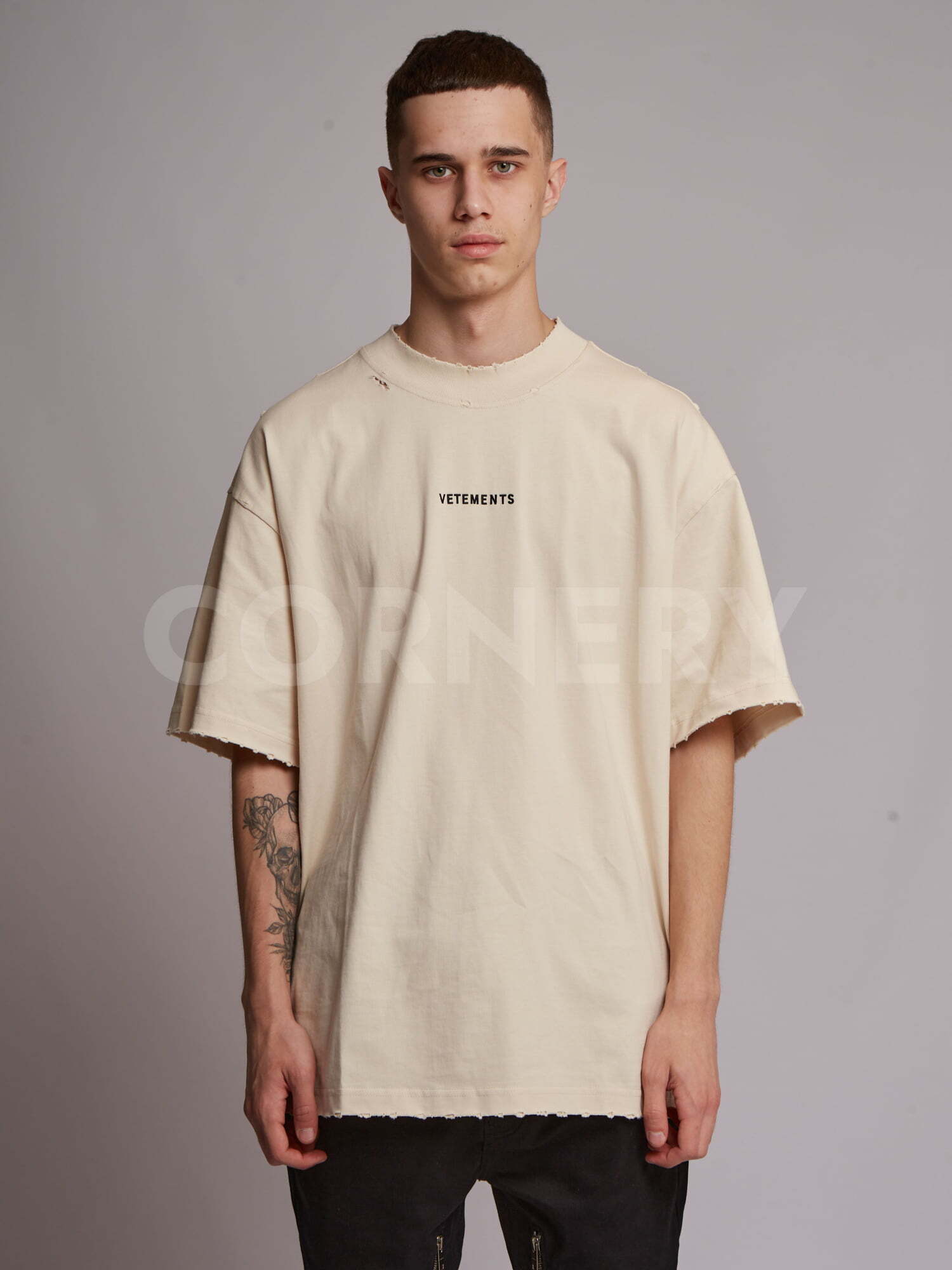 Футболка Vetements Logo — фото 1