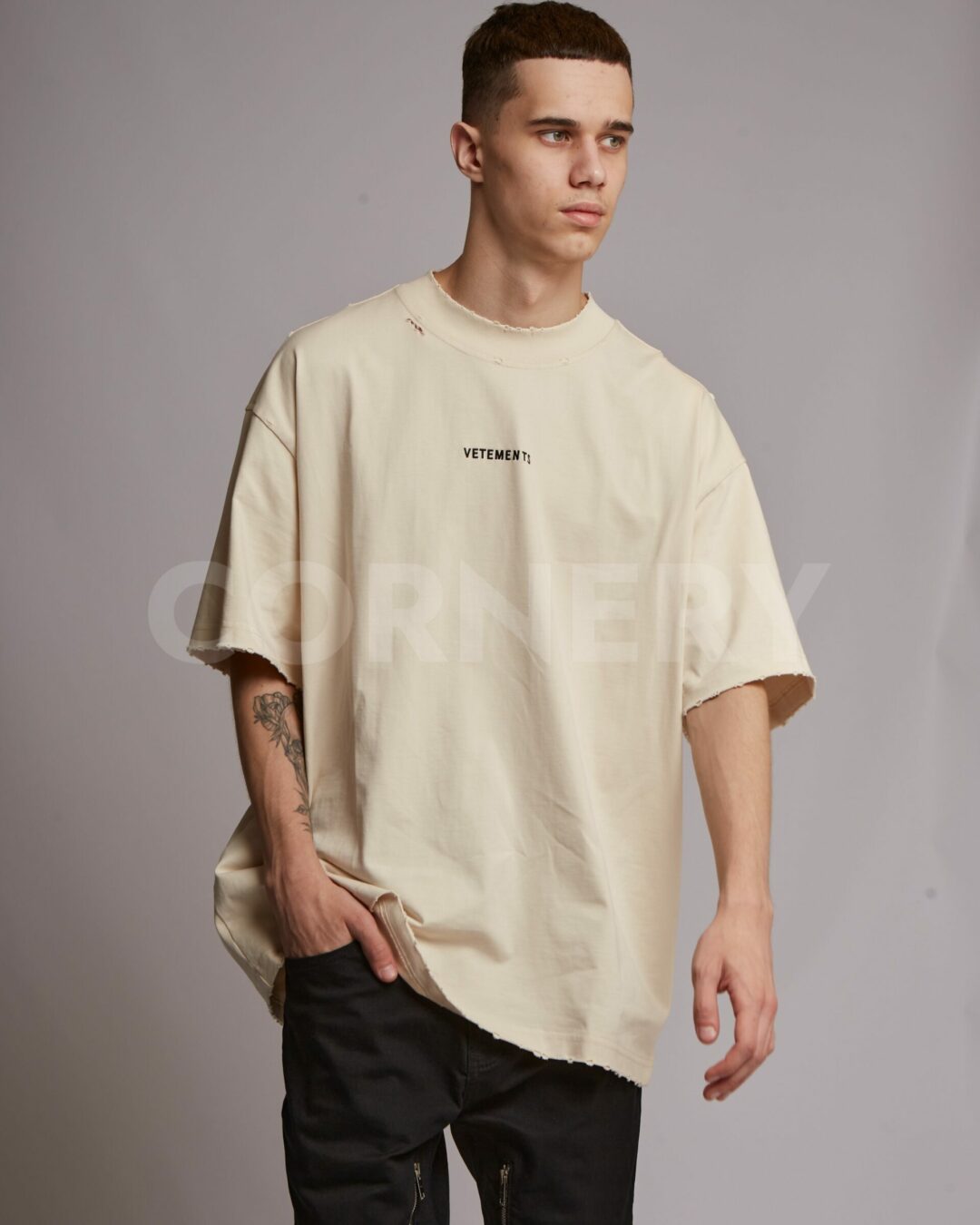 Футболка Vetements Logo — изображение 4