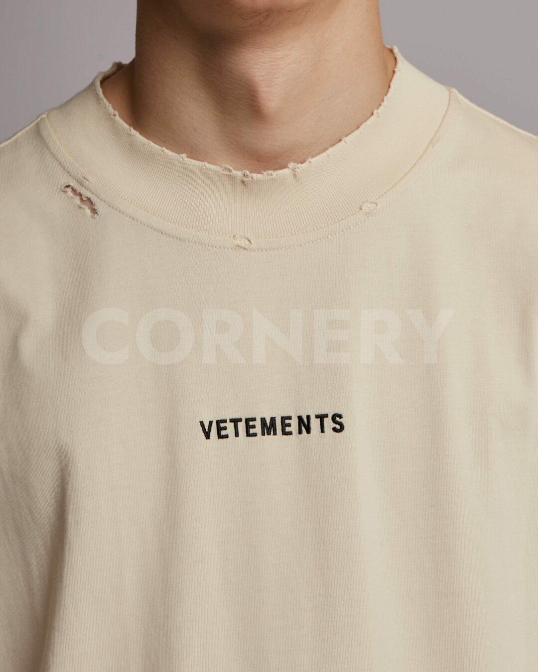 Футболка Vetements Logo — изображение 8