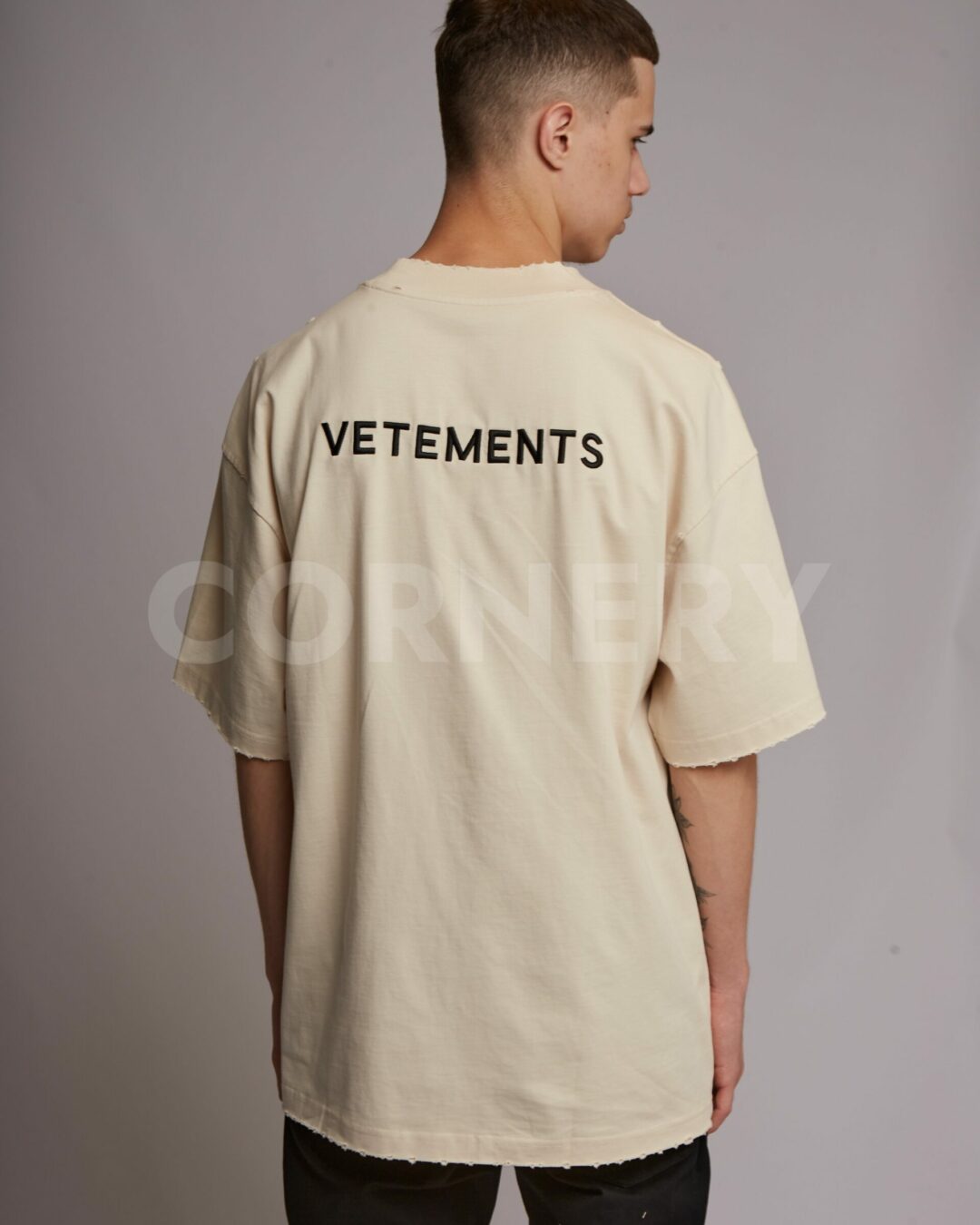 Футболка Vetements Logo — изображение 2