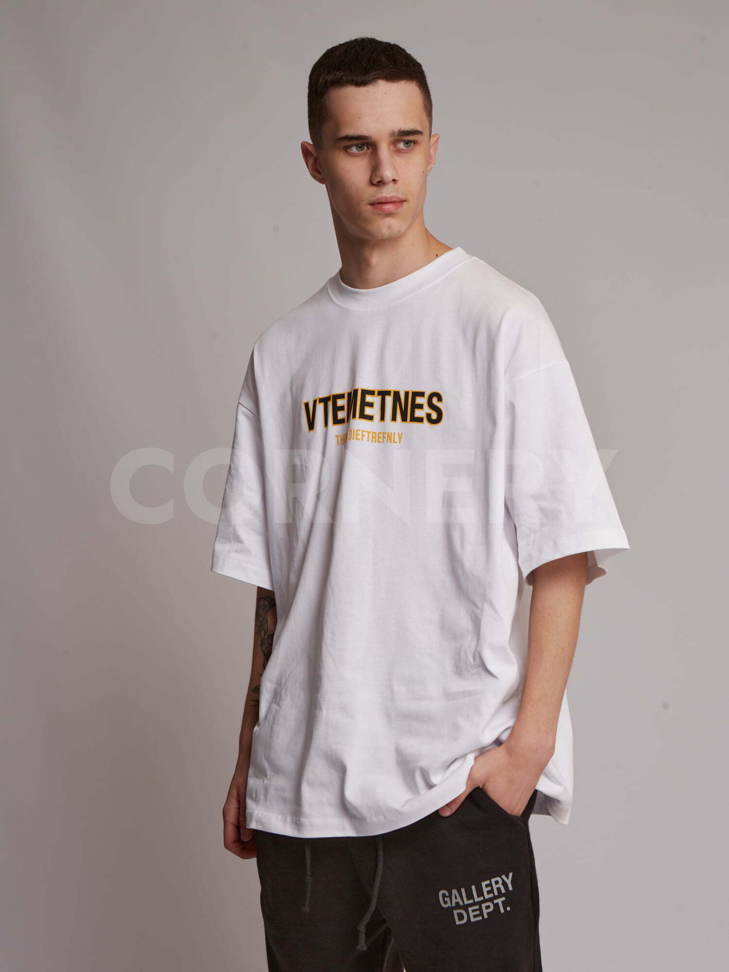 Футболка Vetements Think Dieftrefnly — фото 5