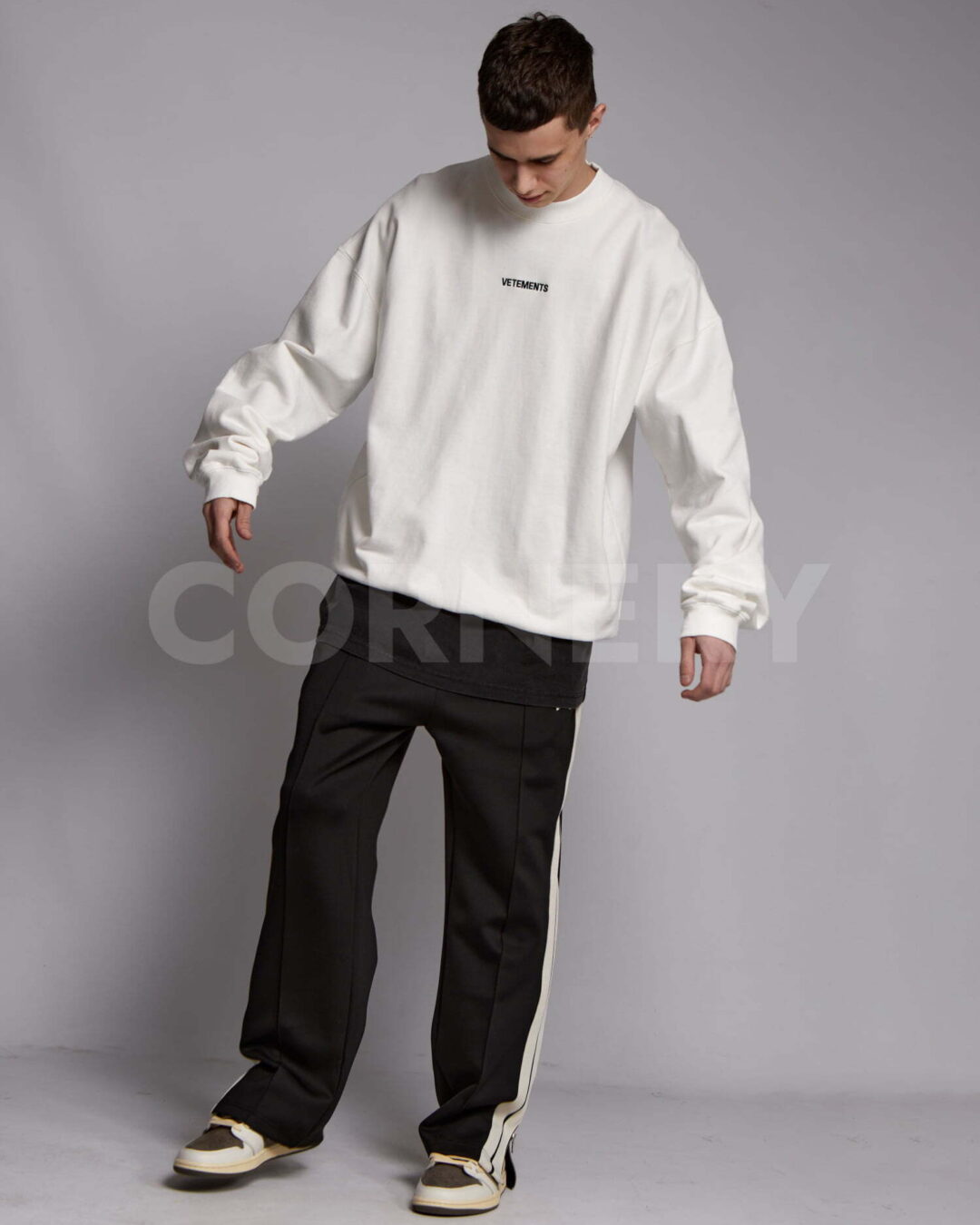 Кофта Vetements — изображение 9