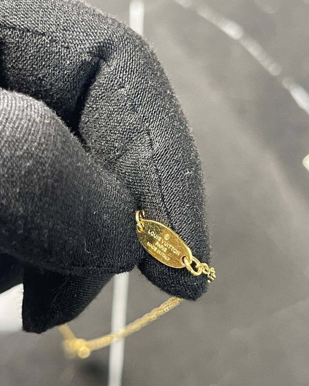 Колье Louis Vuitton — изображение 5