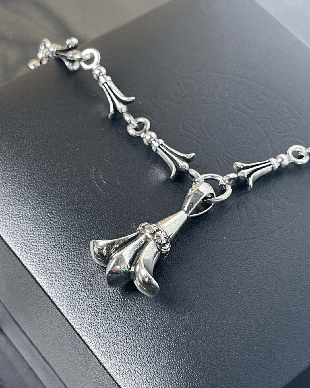 Колье Chrome Hearts — изображение 2