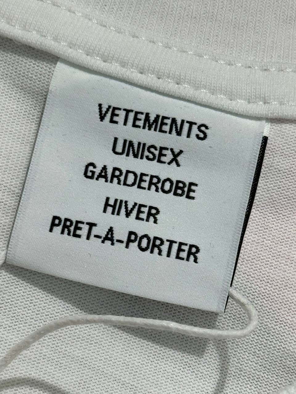 Футболка Vetements Fluffy Logo — фото 6