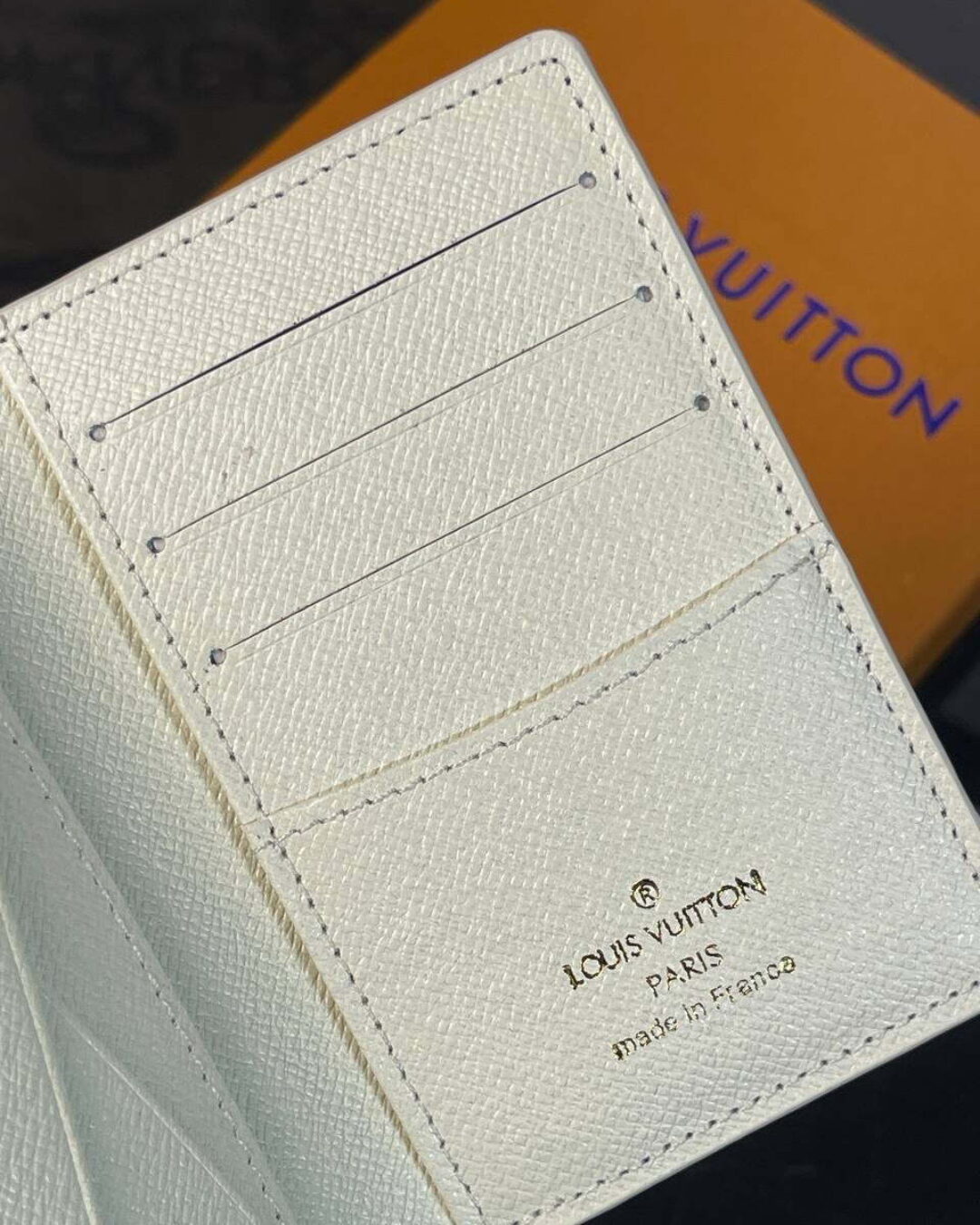 Картхолдер Louis Vuitton — изображение 5