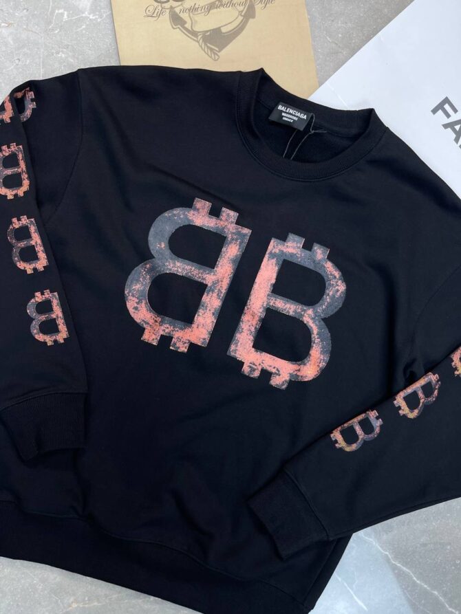 Кофта Balenciaga — изображение 5