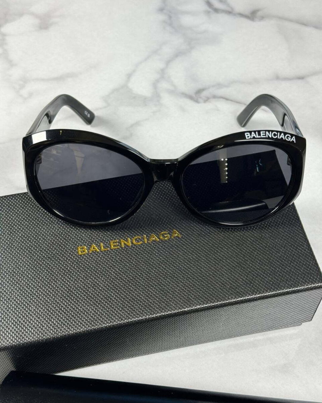 Очки Balenciaga — изображение 3