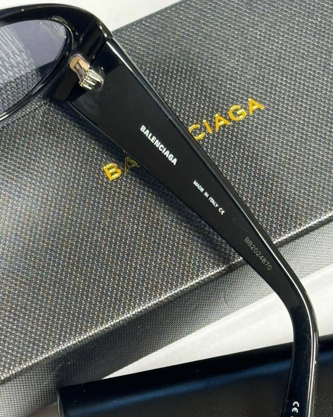 Очки Balenciaga — изображение 6