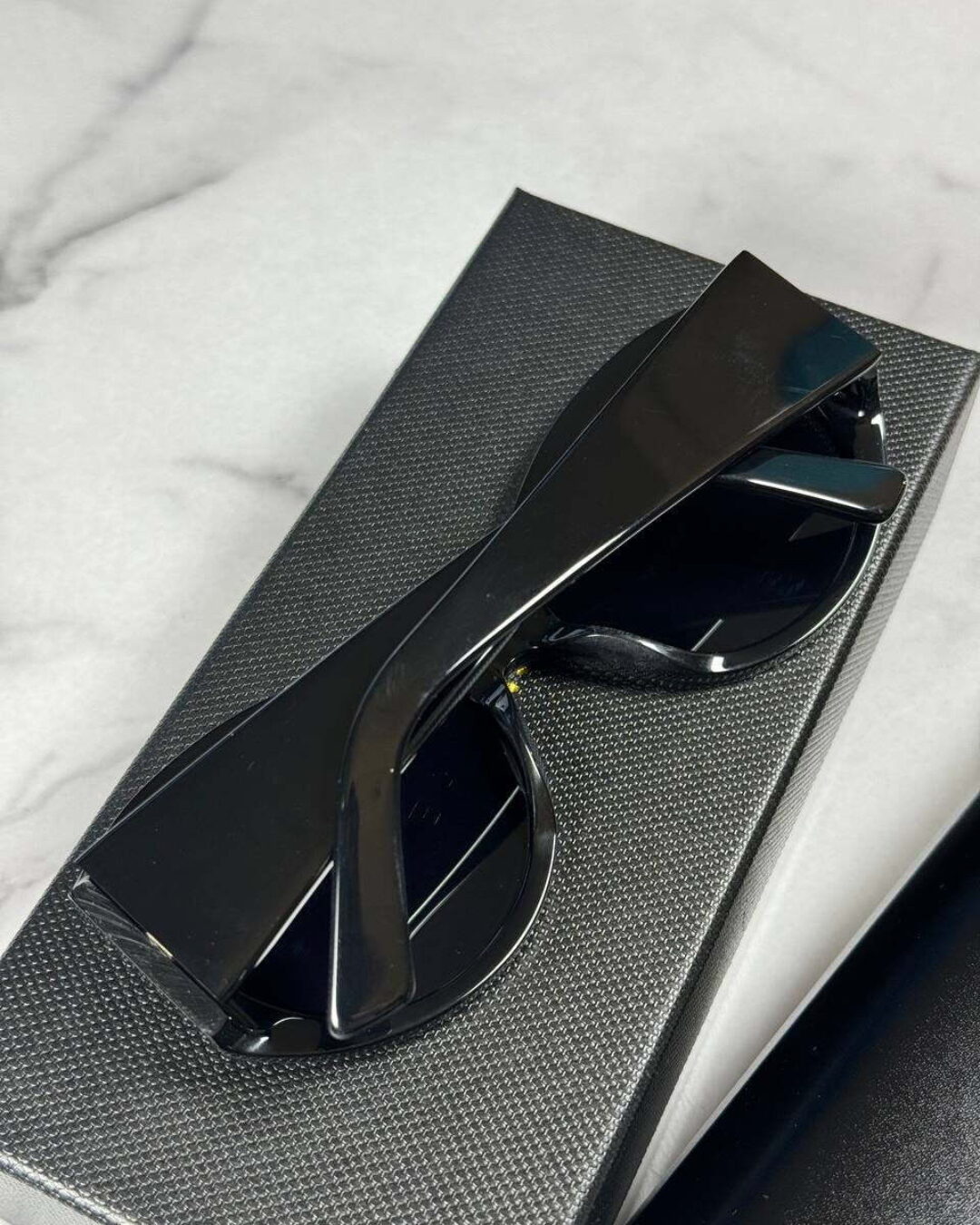 Очки Balenciaga — изображение 5