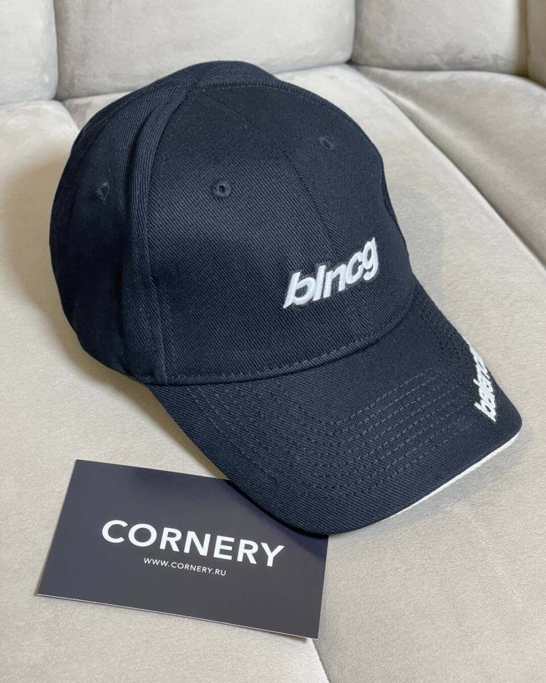 Кепка Balenciaga — изображение 2