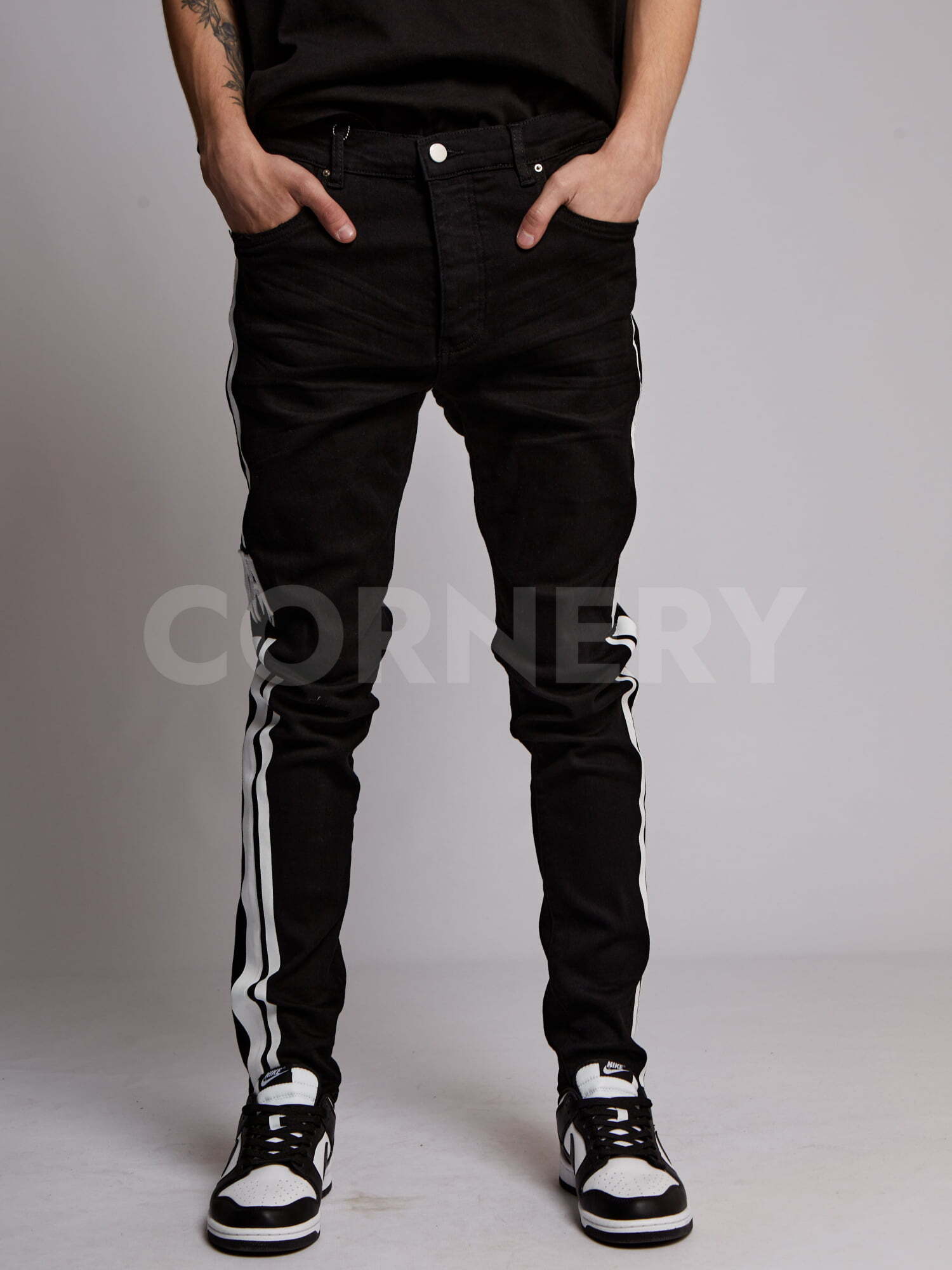 Джинсы Amiri