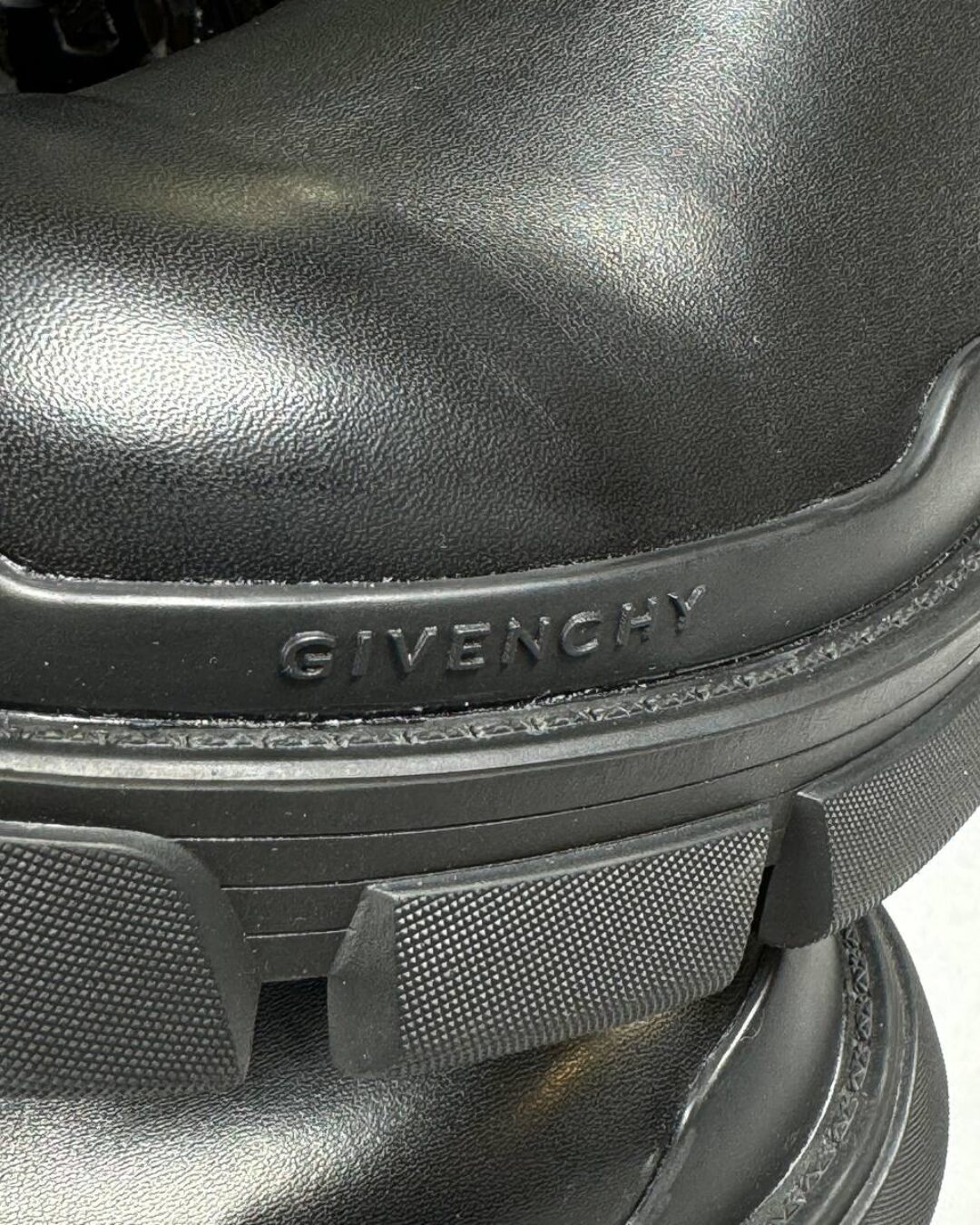 Ботинки Givenchy — изображение 8