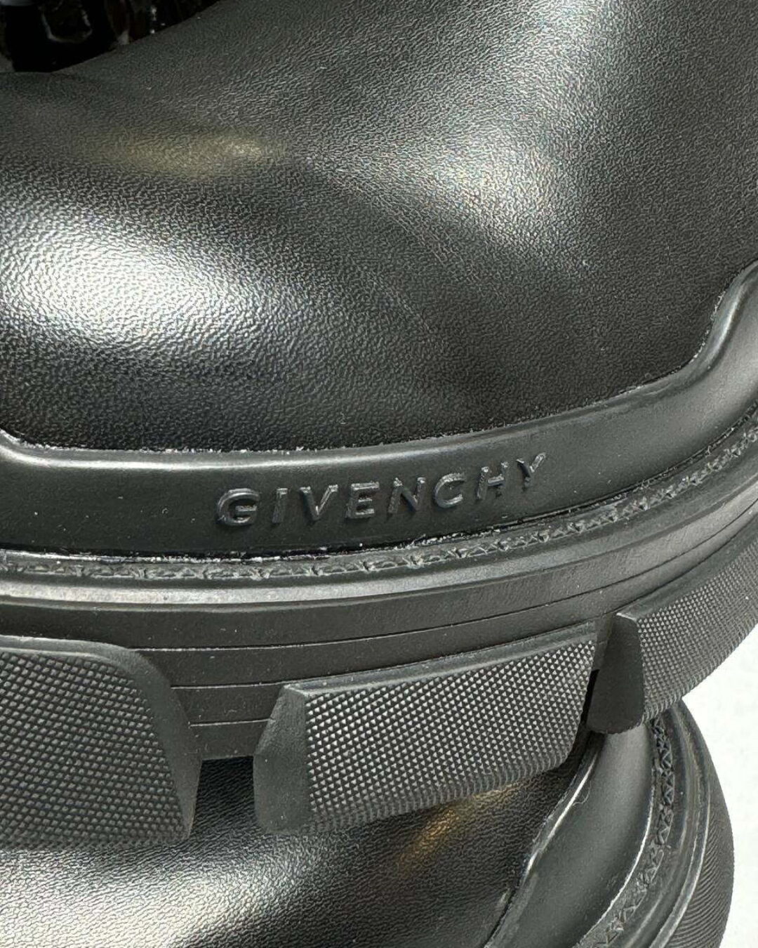 Ботинки Givenchy (дисконт) — изображение 8