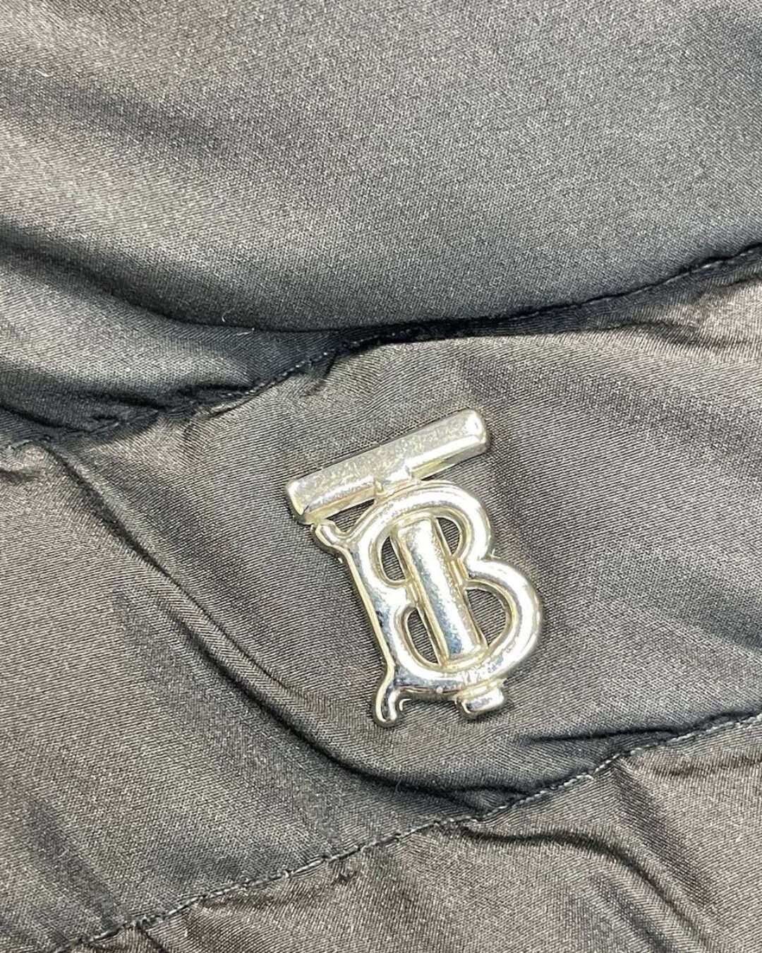 Жилет Burberry — изображение 4