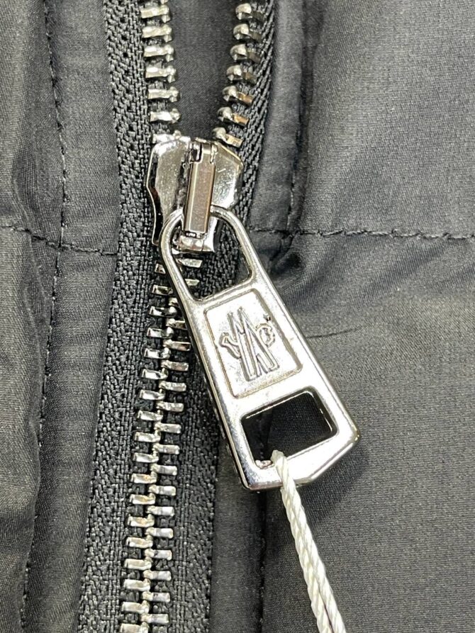 Куртка Moncler (Demi-season) — изображение 9