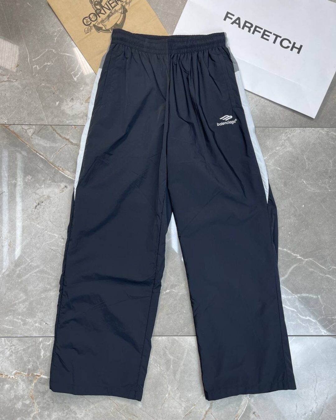 Штаны Balenciaga