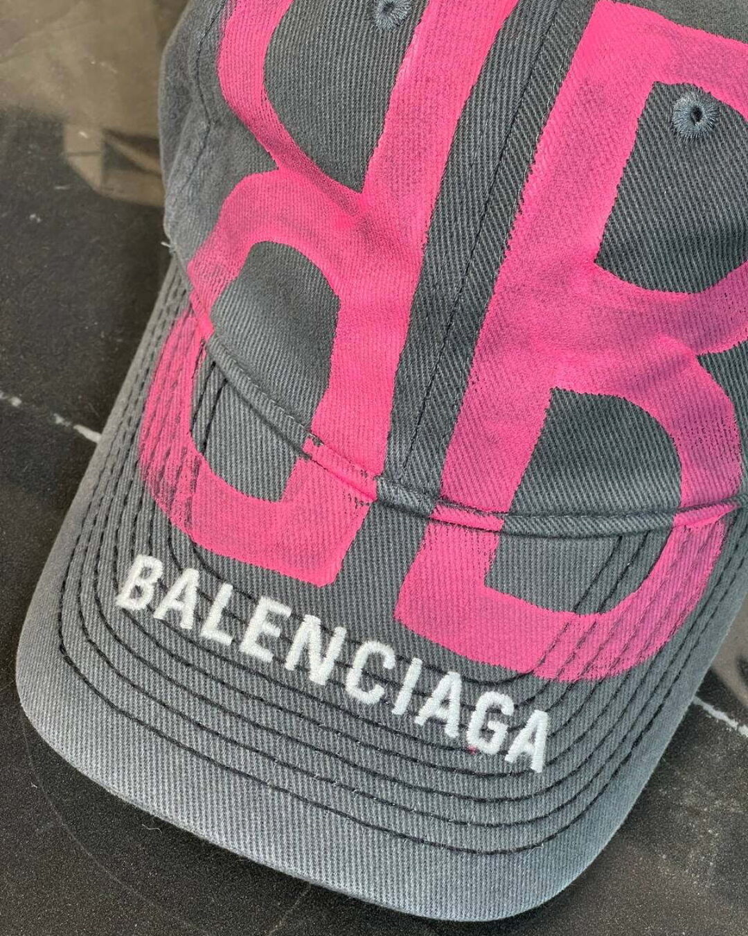 Кепка Balenciaga — изображение 4