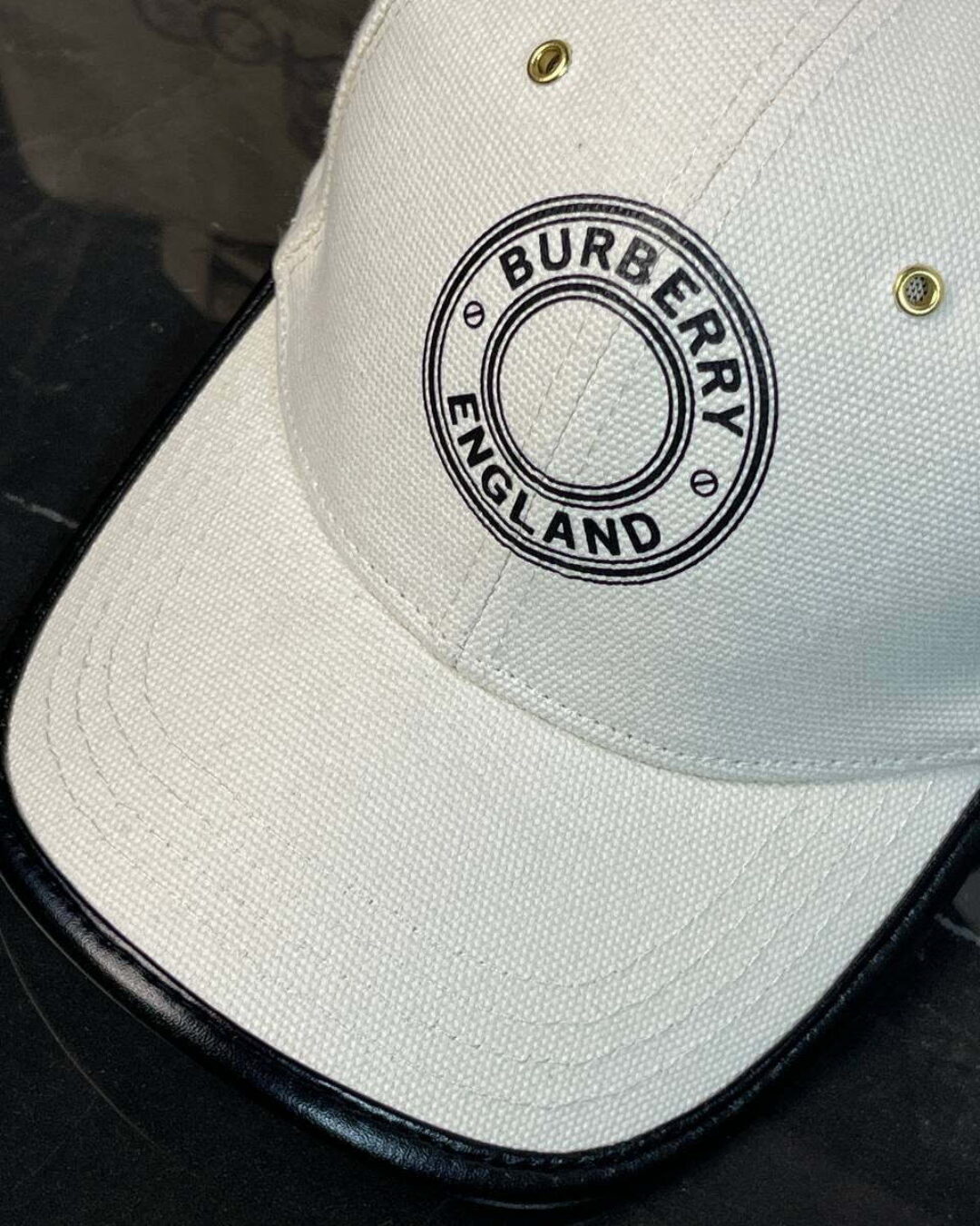 Кепка Burberry — изображение 5