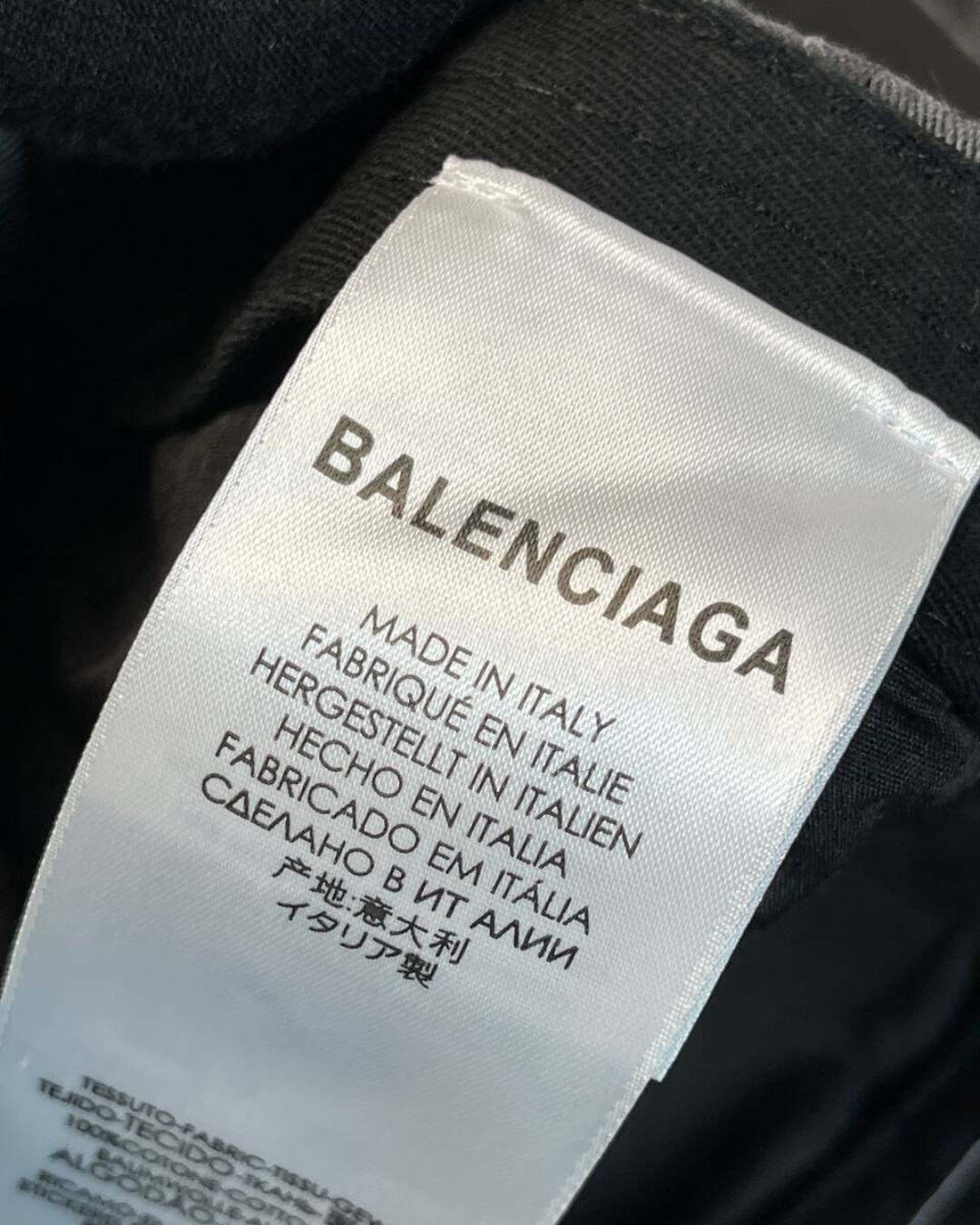 Кепка Balenciaga — изображение 5