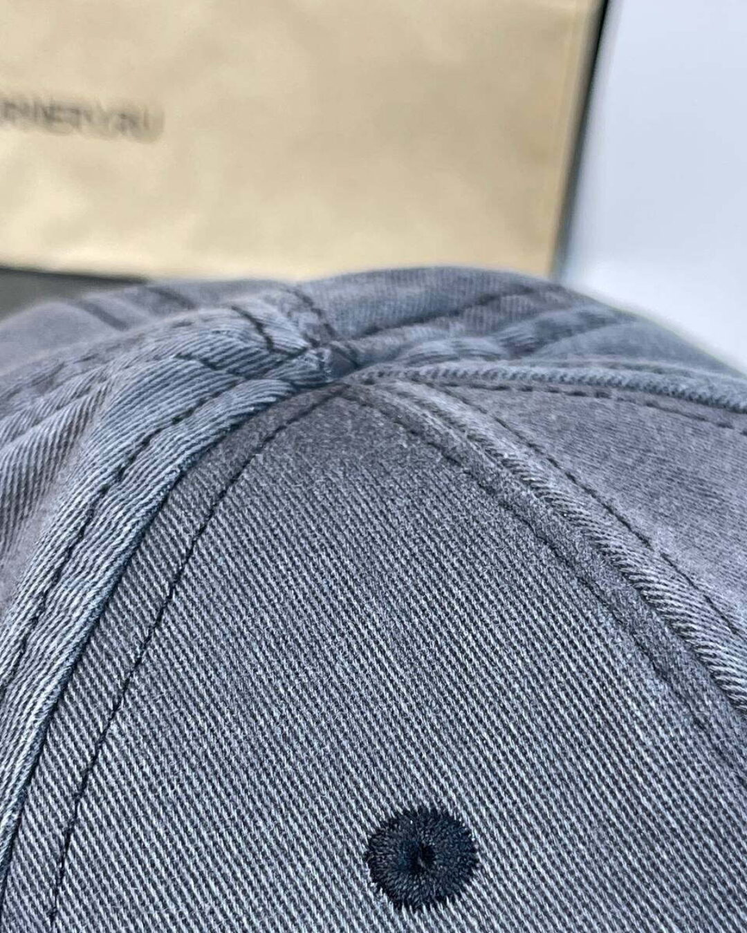 Кепка Balenciaga — изображение 7