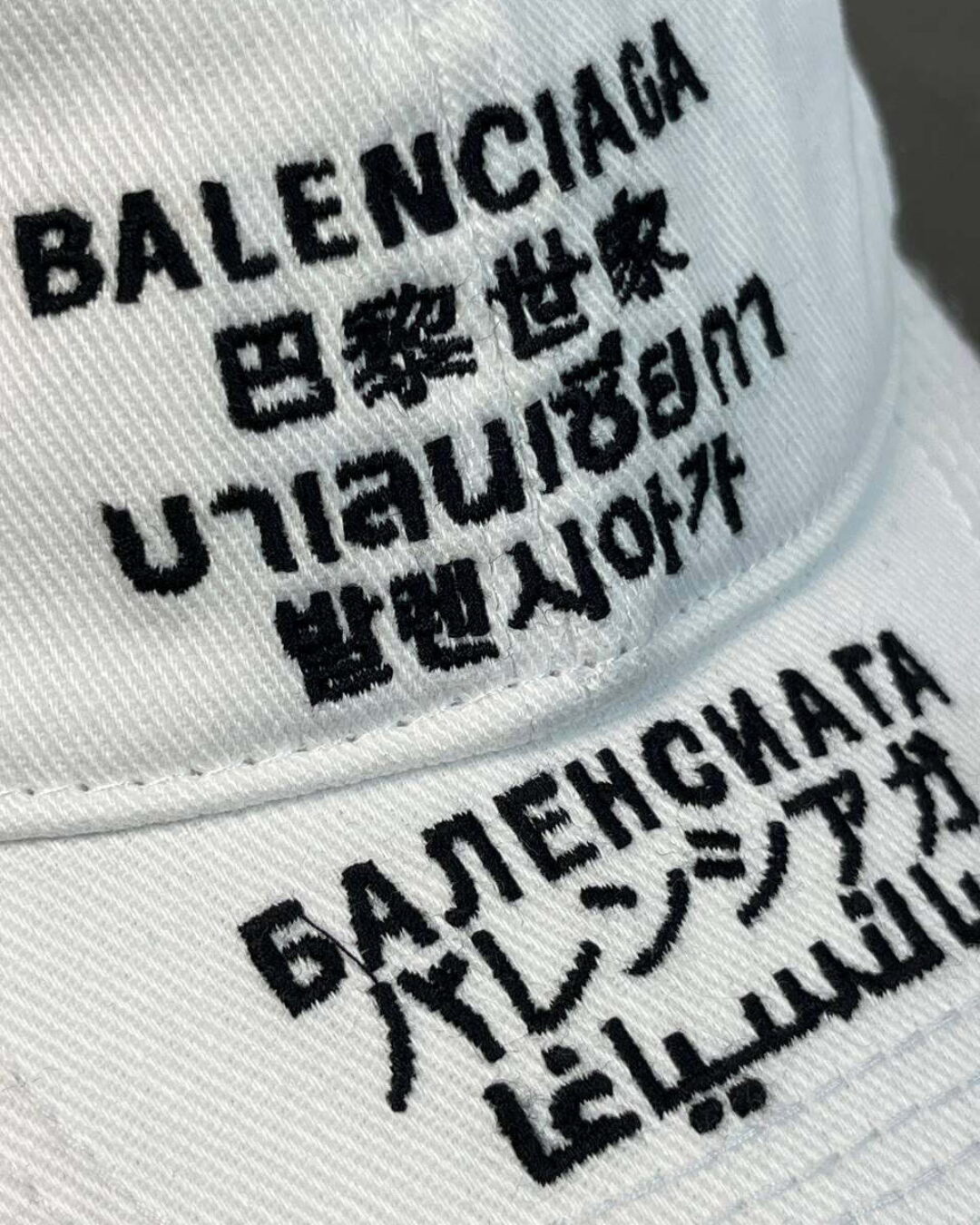 Кепка Balenciaga — изображение 3