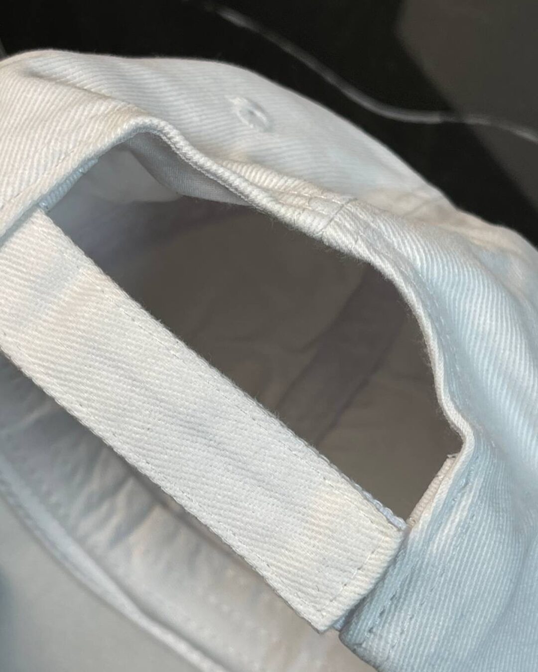 Кепка Balenciaga — изображение 9