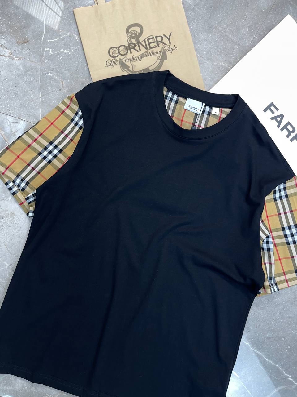 Футболка Burberry — фото 6