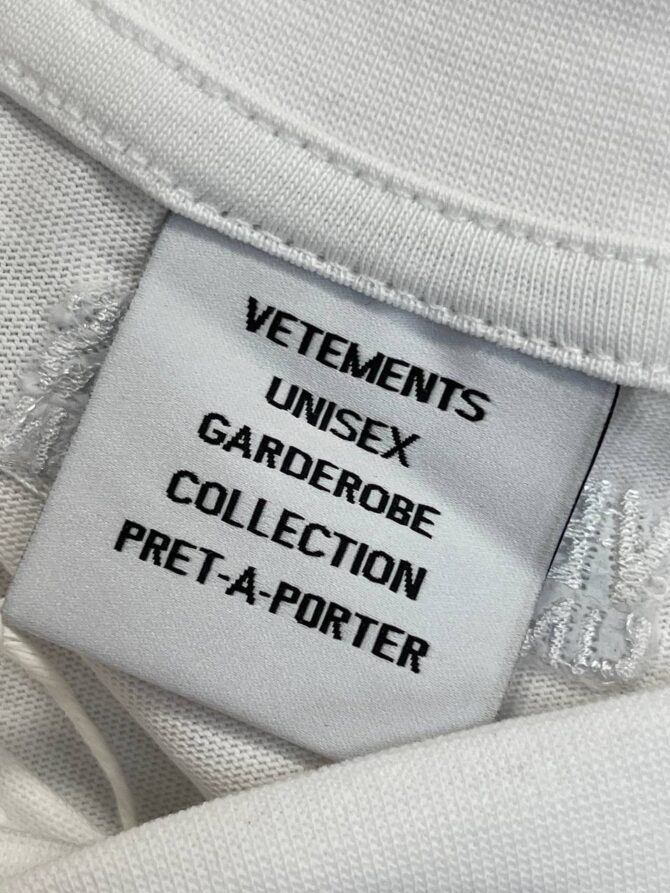 Футболка Vetements Sticker — изображение 5