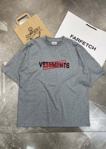 Футболка Vetements Confidential