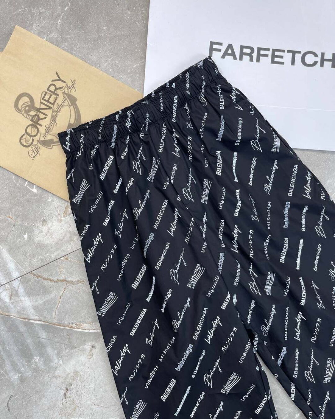 Штаны Balenciaga — изображение 3