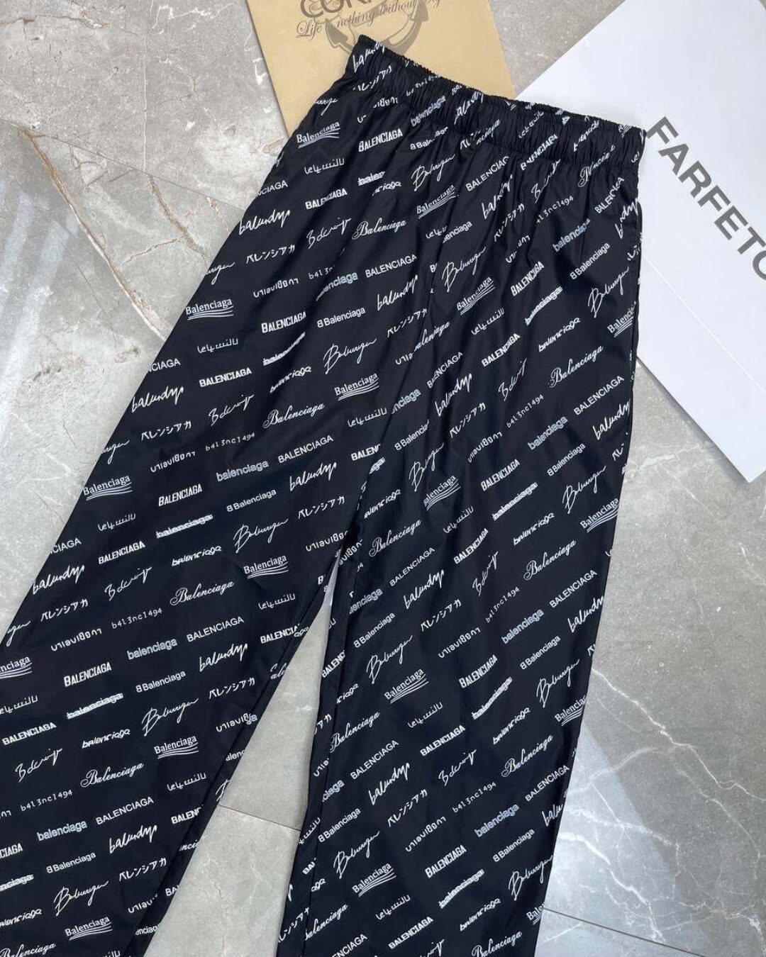 Штаны Balenciaga — изображение 5