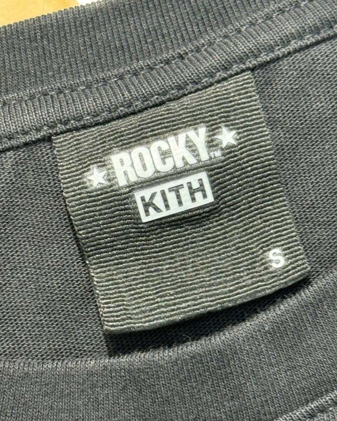 Футболка Kith — изображение 9