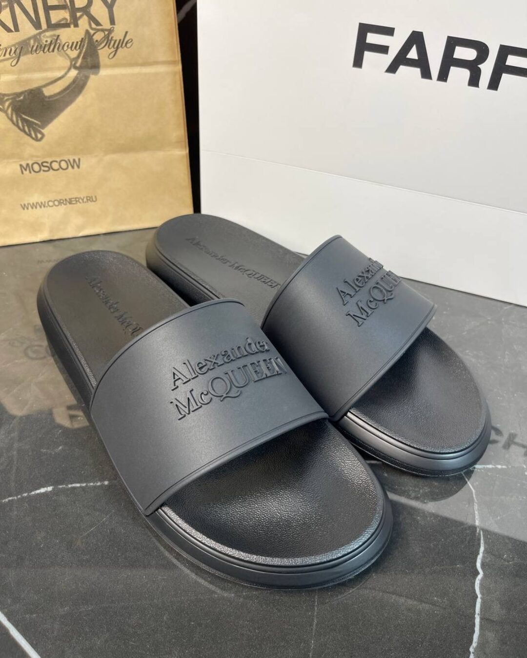 Тапки Alexander McQueen — изображение 2