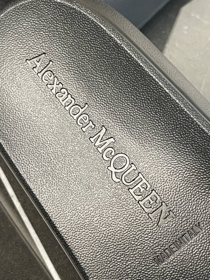 Тапки Alexander McQueen — изображение 9