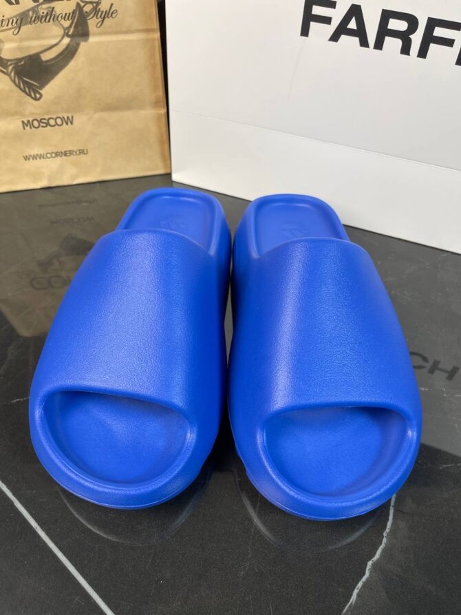 Yeezy Slide Azure — изображение 9