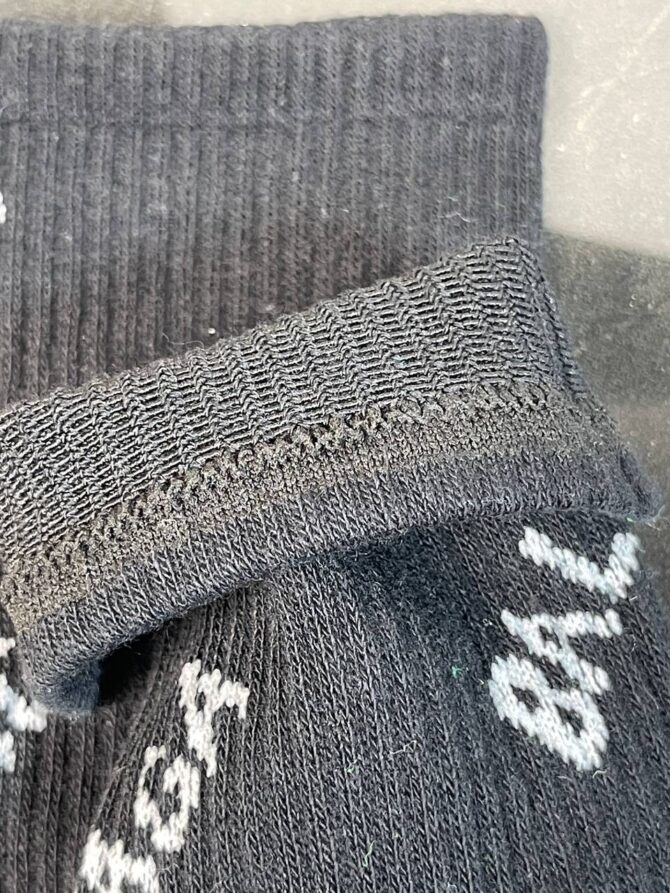 Носки Balenciaga — изображение 4