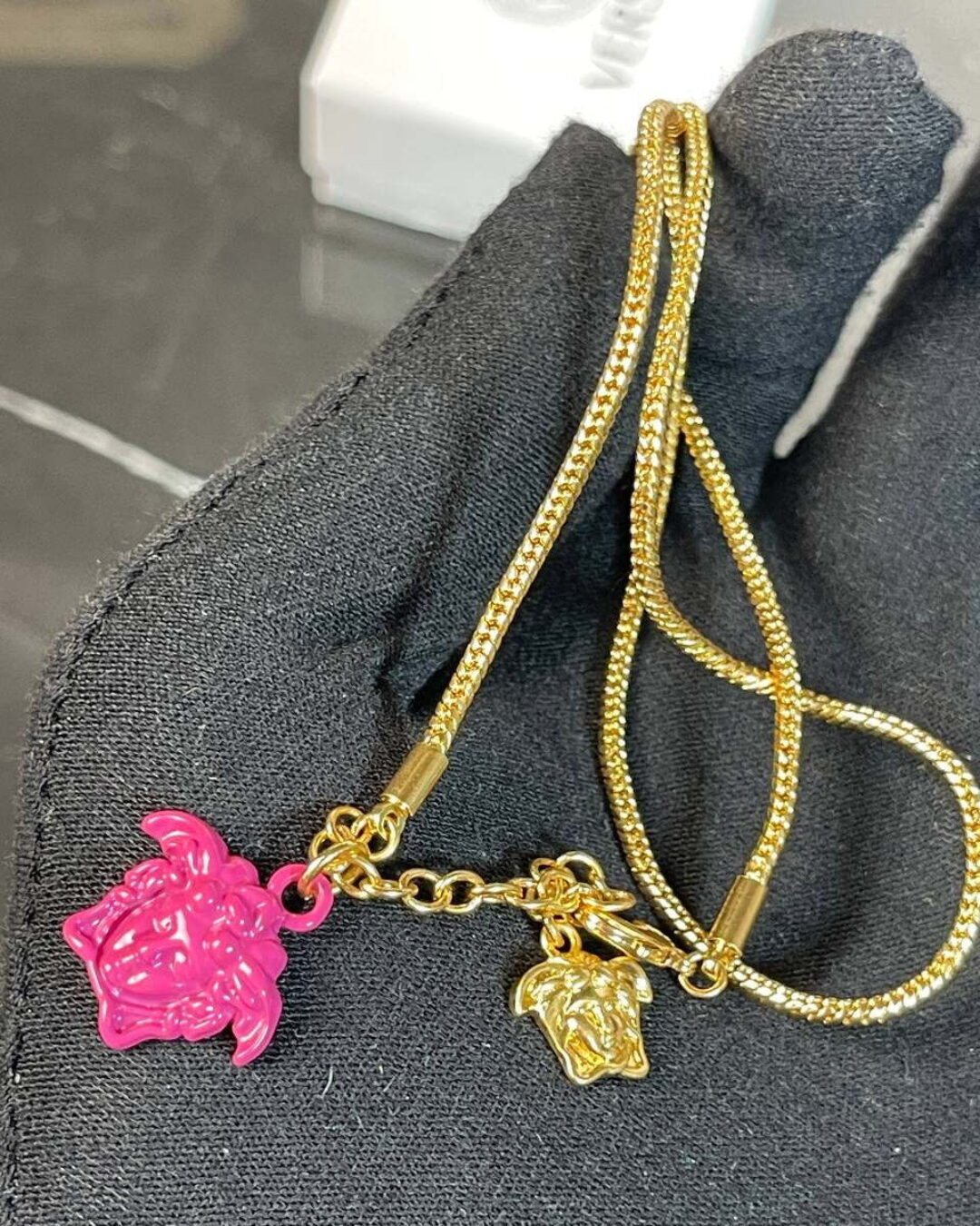 Колье Versace — изображение 9