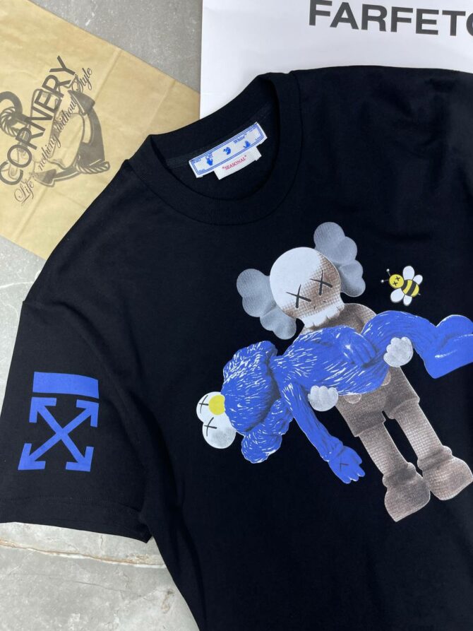 Футболка Off White x Kaws — изображение 3