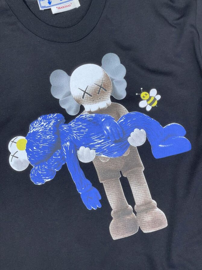 Футболка Off White x Kaws — изображение 7