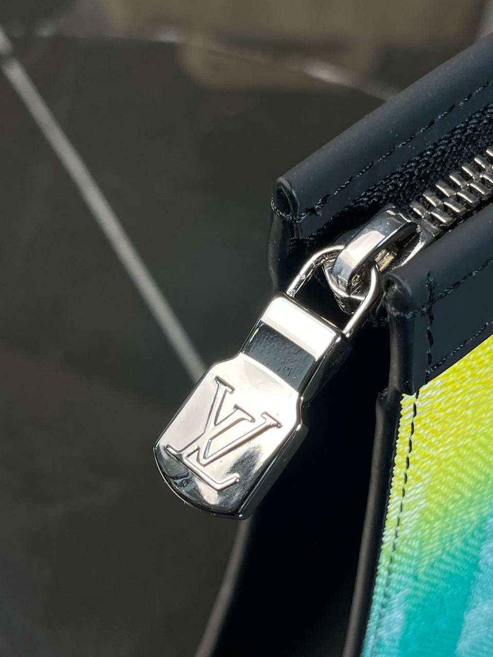 Сумка Louis Vuitton — фото 3