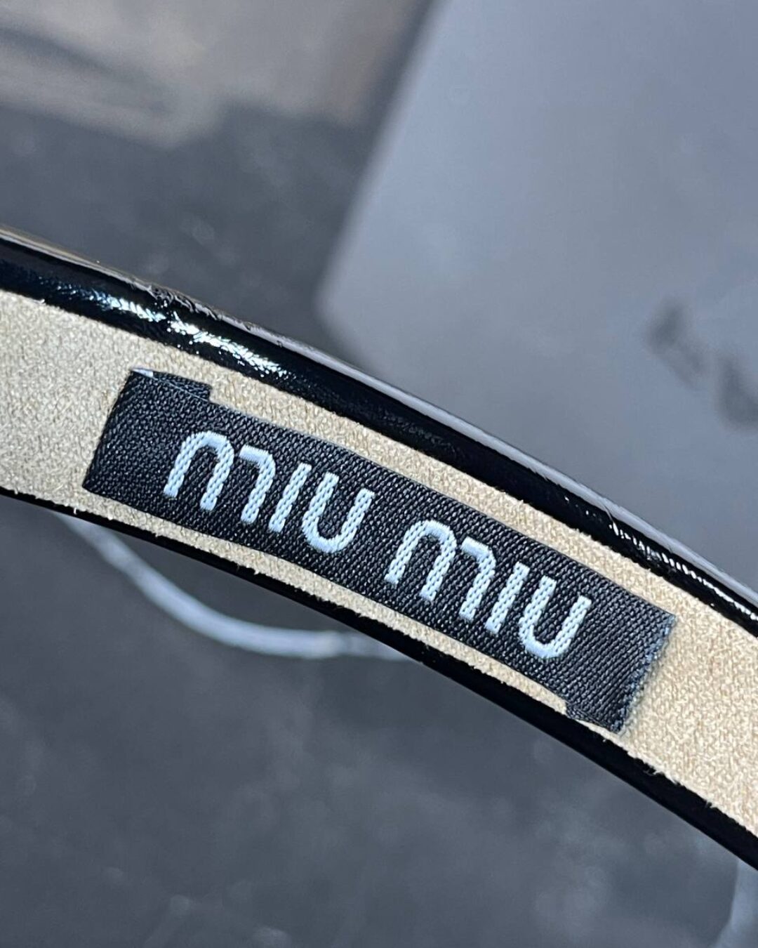 Ободок Miu Miu — изображение 3