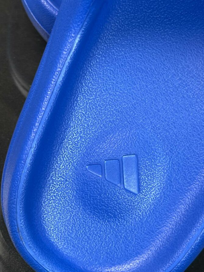 Yeezy Slide Azure — изображение 4