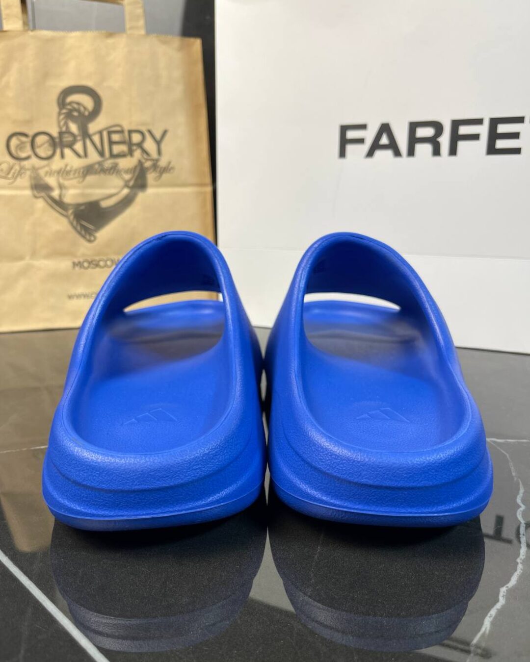 Yeezy Slide Azure (дисконт) — изображение 6
