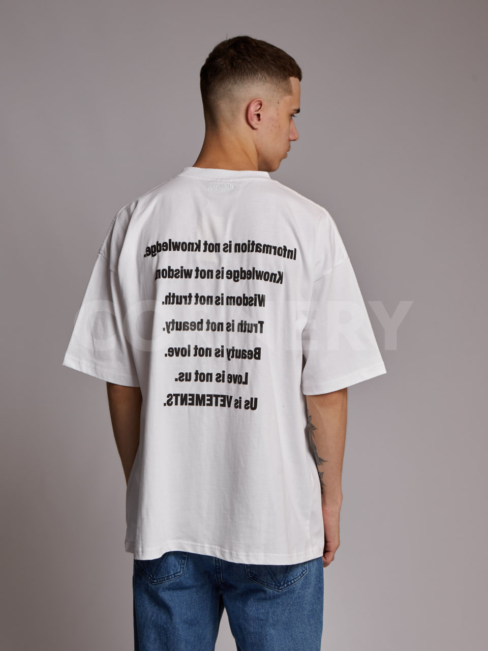 Футболка Vetements Knowledge — фото 3