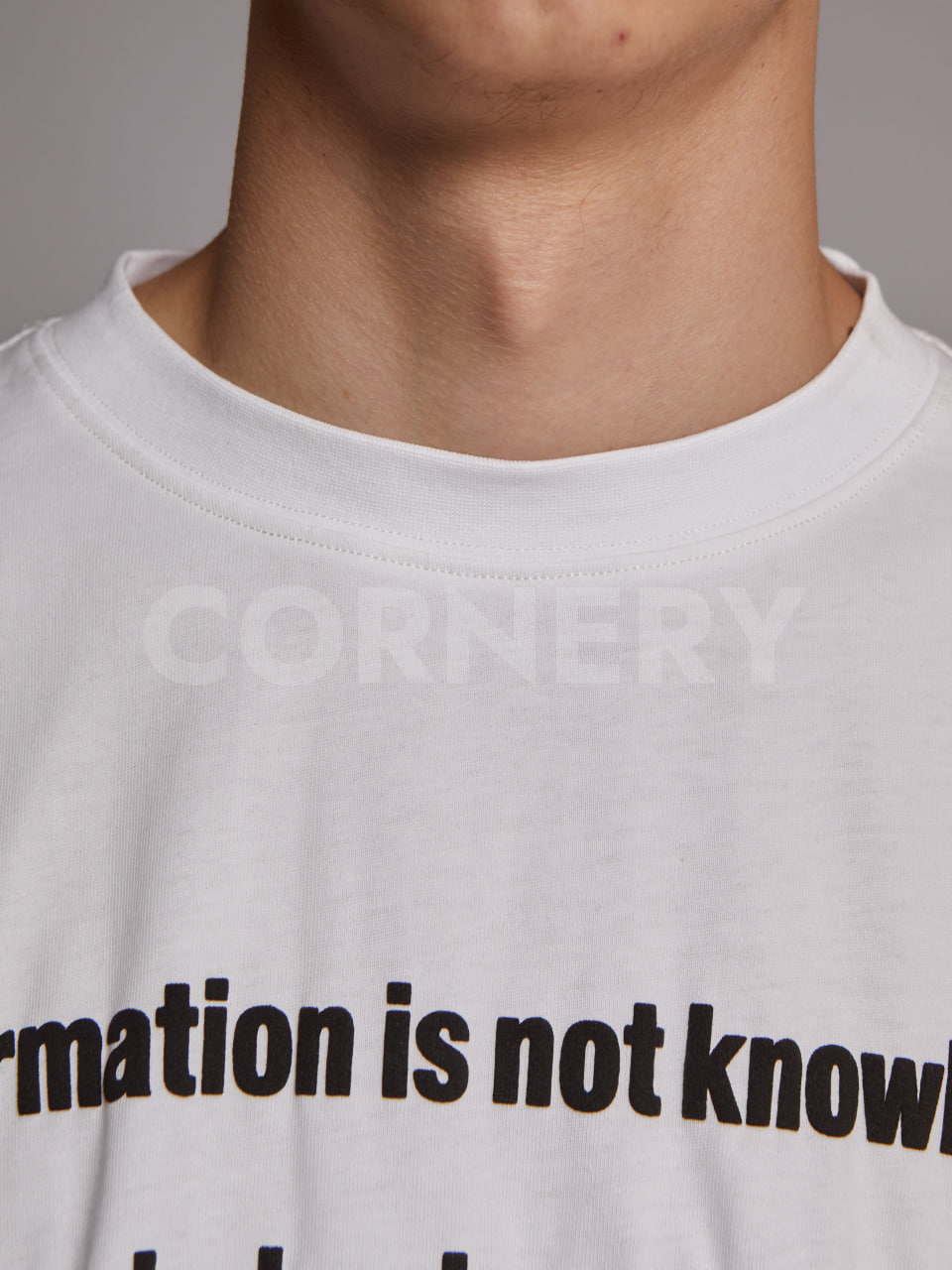 Футболка Vetements Knowledge — фото 10